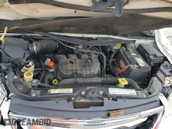 2011 Chrysler Town & Country Touring with VIN 2A4RR5DG4BR720163, listed as a Copart auction lot 66142514 with 232,904 mi miles and Salvage Title. Bid and sale history available at DreamBid. Image 13.