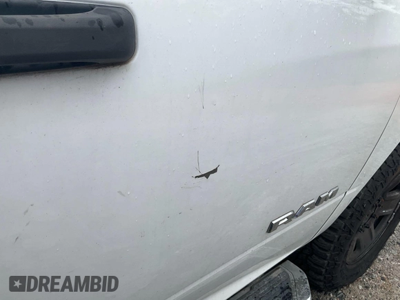 2019 Ram 2500 Tradesman with VIN 3C6UR5CL6KG598109, listed as a IAAI auction lot 42792700 with 167,668 mi miles and . Bid and sale history available at DreamBid. Image 25.