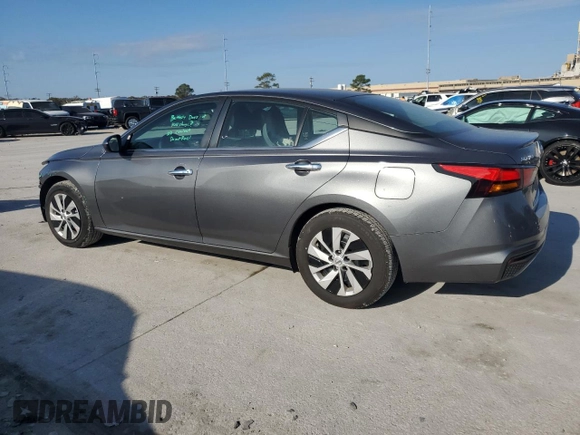 2022 Nissan Altima 2.5 S with VIN 1N4BL4BV6NN412875, listed as a Copart auction lot 86473764 with 9,389 mi miles and Salvage Title. Bid and sale history available at carsss.com. Image 2.