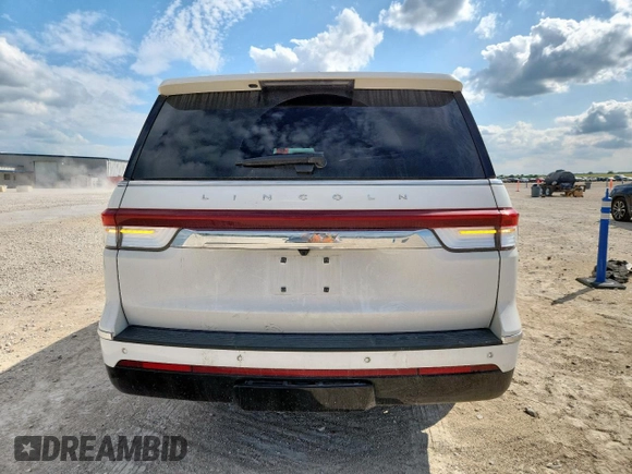 2022 Lincoln Navigator Reserve с VIN 5LMJJ3KT9NEL01203, выставлен на аукционе Copart как лот 60660935 с пробегом 55 812 миль миль и Списание • Salvage title. История ставок и продаж доступна на DreamBid. Изображение 6.