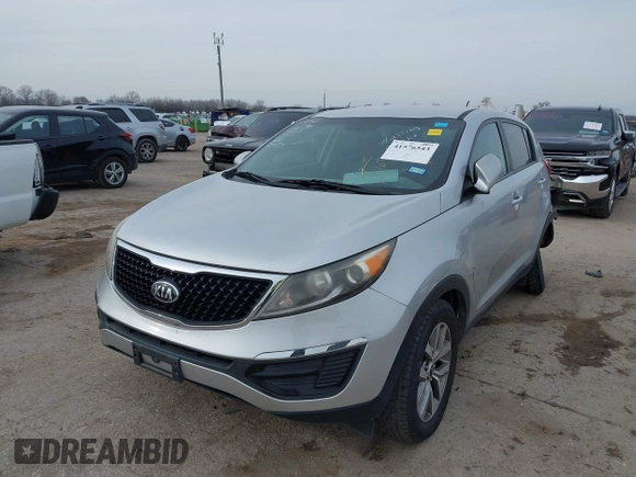 2016 Kia Sportage LX with VIN KNDPB3AC4G7804225, listed as a IAAI auction lot 41576543 with 143,613 mi miles. Bid and sale history available at carsss.com. Image 17.
