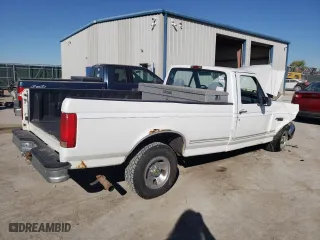 1996 Ford F-150 Special with VIN 1FTEF15Y0TNA27179, listed as a Copart auction lot 77097914 with 339,285 mi miles and Salvage Title. Bid and sale history available at carsss.com. Image 3.