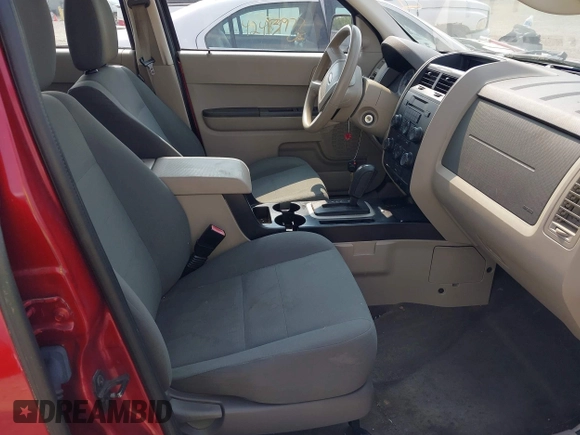 2009 Ford Escape XLS с VIN 1FMCU02789KB08634, выставлен на аукционе IAAI как лот 42415757 с пробегом 157 791 миль миль и . История ставок и продаж доступна на DreamBid. Изображение 5.