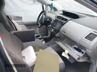 2017 Toyota Prius v Two with VIN JTDZN3EU6HJ069884, listed as a IAAI auction lot 41493416 with 37,716 mi miles. Bid and sale history available at carsss.com. Image 5.