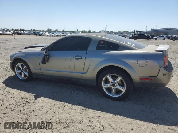 2008 Ford Mustang Deluxe with VIN 1ZVHT80N485150290, listed as a Copart auction lot 57911985 with 217,296 mi miles and Salvage title. Bid and sale history available at DreamBid. Image 2.