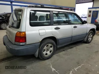 1999 Subaru Forester L with VIN JF1SF6350XH747102, listed as a Copart auction lot 41376465 with 199,771 mi miles and Salvage Title. Bid and sale history available at carsss.com. Image 3.