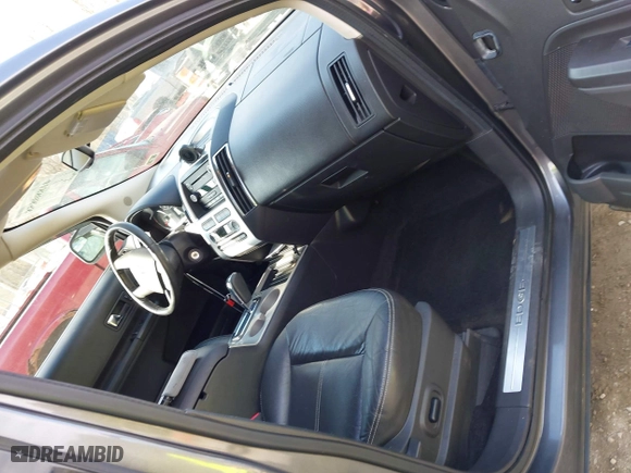 2009 Ford Edge Limited with VIN 2FMDK49C69BB04578, listed as a IAAI auction lot 41880858 with 139,600 mi miles. Bid and sale history available at carsss.com. Image 5.