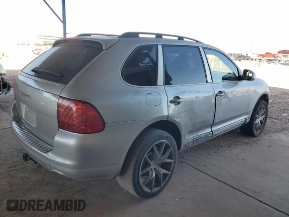 2005 Porsche Cayenne S with VIN WP1AB29P45LA60961, listed as a Copart auction lot 44707355 with 173,761 mi miles and Clean Title. Bid and sale history available at carsss.com. Image 3.