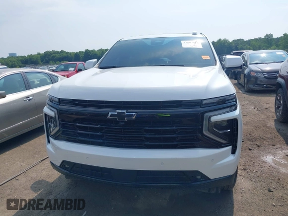 2025 Chevrolet Tahoe z VIN 1GNS6RRD7SR121714, wystawiony jako IAAI lot #42602552 z przebiegiem 9 824 mil mil oraz . Historia ofert i sprzedaży dostępna na DreamBid. Obrazek 12.