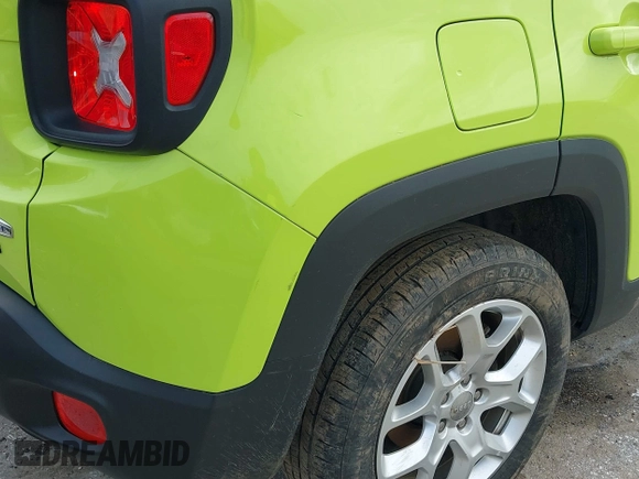 2017 Jeep Renegade Latitude with VIN ZACCJBBB1HPF11677, listed as a IAAI auction lot 42037975 with 58,527 mi miles. Bid and sale history available at carsss.com. Image 18.