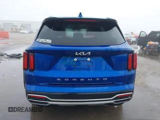 2022 Kia Sorento S with VIN 5XYRL4LC6NG128661, listed as a IAAI auction lot 41645939 with 72,196 mi miles. Bid and sale history available at carsss.com. Image 17.