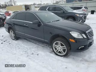 2011 Mercedes-Benz E 550 Luxury with VIN WDDHF9AB9BA351076, listed as a Copart auction lot 46124315 with 100,851 mi miles and Clean title. Bid and sale history available at DreamBid. Image 4.