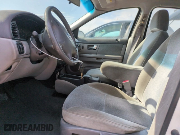 2000 Ford Taurus SE with VIN 1FAFP53U8YA106614, listed as a Copart auction lot 65076365 with 76,831 mi miles and Clean title. Bid and sale history available at DreamBid. Image 7.