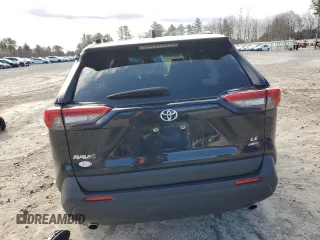 2019 Toyota RAV4 LE with VIN JTMF1RFV8KD002525, listed as a Copart auction lot 49560465 with 28,929 mi miles and Salvage Title. Bid and sale history available at DreamBid. Image 6.