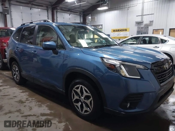 2024 Subaru Forester Premium with VIN JF2SKACC1RH515717, listed as a IAAI auction lot 41454827 with 6,391 mi miles. Bid and sale history available at carsss.com. Image 1.