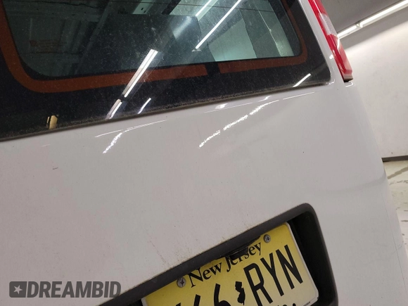 2022 Chevrolet Express Cargo with VIN 1GCWGAFP9N1262441, listed as a IAAI auction lot 42726973 with 39,809 mi miles and . Bid and sale history available at DreamBid. Image 4.