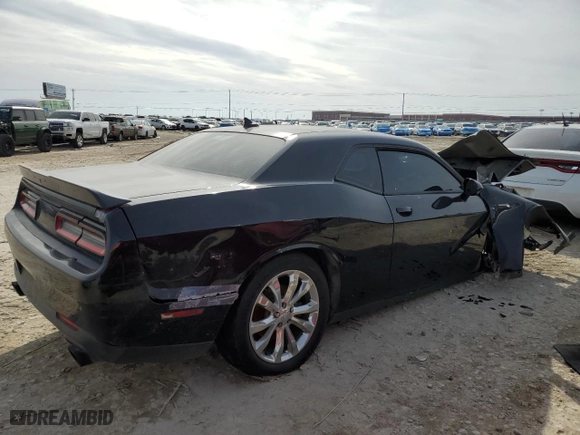 2016 Dodge Challenger R/T with VIN 2C3CDZBT0GH236817, listed as a Copart auction lot 44602855 with 146,042 mi miles and Salvage Title. Bid and sale history available at carsss.com. Image 3.