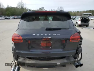 2016 Porsche Cayenne with VIN WP1AA2A25GLA11418, listed as a Copart auction lot 47500685 with 124,696 mi miles and Clean Title. Bid and sale history available at carsss.com. Image 6.