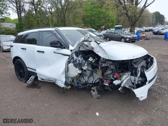 2018 Land Rover Range Rover Velar S with VIN SALYB2RX4JA774037, listed as a IAAI auction lot 39309626 with 51,171 mi miles. Bid and sale history available at carsss.com. Image 1.
