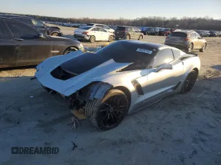 2015 Chevrolet Corvette Z06 3LZ with VIN 1G1YT2D64F5600013, listed as a Copart auction lot 89328745 with 21,870 mi miles and Salvage Title. Bid and sale history available at carsss.com. Image 1.