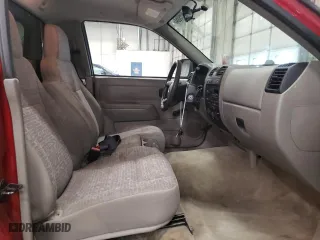 2005 Chevrolet Colorado LT w/1LT with VIN 1GCDT146858249412, listed as a Copart auction lot 83099064 with 132,248 mi miles and Clean Title. Bid and sale history available at carsss.com. Image 10.