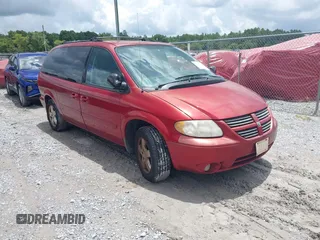 2005 Dodge Caravan SXT with VIN 2D4GP44L45R481294, listed as a IAAI auction lot 42772909 with 82,341 mi miles and . Bid and sale history available at DreamBid. Image 1.