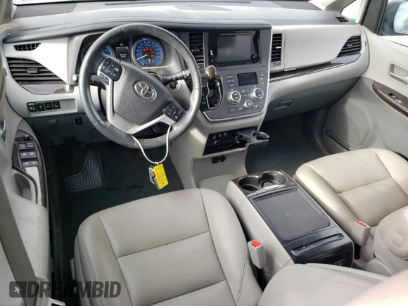 2017 Toyota Sienna XLE with VIN 5TDDZ3DC4HS168570, listed as a Copart auction lot 50559855 with 73,351 mi miles and Salvage title. Bid and sale history available at DreamBid. Image 8.