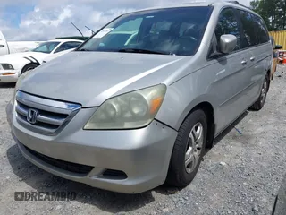2005 Honda Odyssey EX-L with VIN 5FNRL38745B083510, listed as a IAAI auction lot 42534287 with 304,298 mi miles and . Bid and sale history available at DreamBid. Image 2.