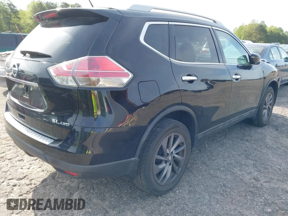 2016 Nissan Rogue SL with VIN 5N1AT2MV8GC870418, listed as a IAAI auction lot 42005368 with 61,063 mi miles and . Bid and sale history available at DreamBid. Image 4.