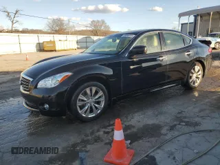 2013 Infiniti M37 with VIN JN1BY1APXDM513132, listed as a Copart auction lot 46896385 with 212,702 mi miles and Salvage Title. Bid and sale history available at carsss.com. Image 1.