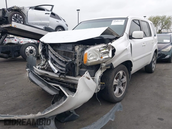 2015 Honda Pilot SE z VIN 5FNYF3H31FB005140, wystawiony jako IAAI lot #42081541 z przebiegiem 182 557 mil mil oraz . Historia ofert i sprzedaży dostępna na DreamBid. Obrazek 2.