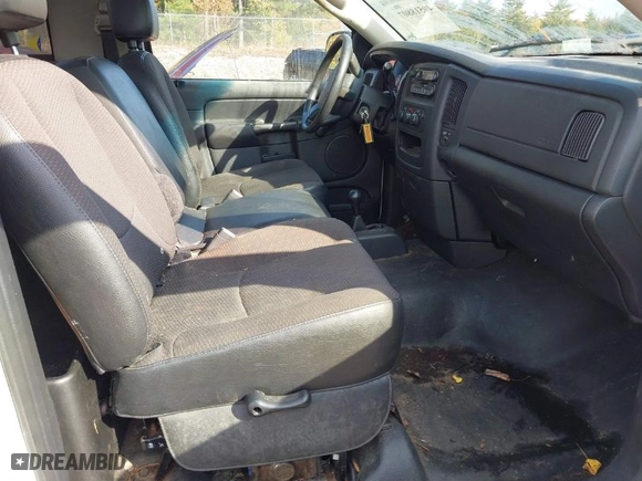 2005 Dodge Ram 2500 ST with VIN 3D7KS26D05G815316, listed as a IAAI auction lot 40518807 with 80,295 mi miles. Bid and sale history available at carsss.com. Image 5.