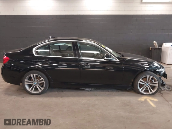 2018 BMW 3 Series 330i xDrive with VIN WBA8D9G51JNU72738, listed as a IAAI auction lot 41978561 with 71,219 mi miles. Bid and sale history available at carsss.com. Image 13.