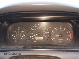 2001 Toyota Camry LE z VIN 4T1BF28K11U122669, wystawiony jako IAAI lot #41574866 z przebiegiem 233 301 mil mil oraz . Historia ofert i sprzedaży dostępna na DreamBid. Obrazek 7.