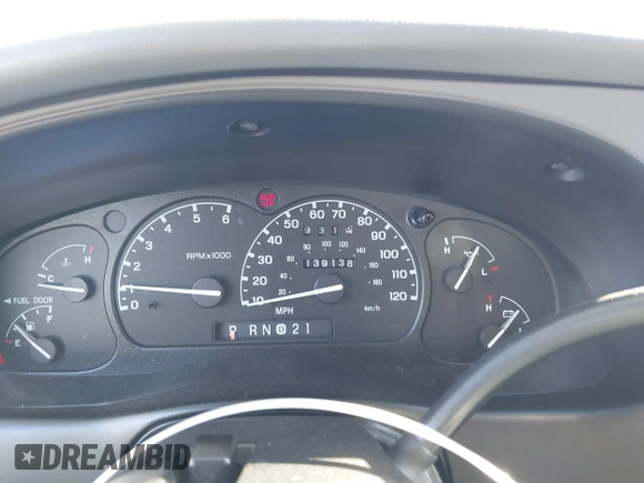2001 Ford Explorer XLT with VIN 1FMZU63P51UB23659, listed as a IAAI auction lot 41829531 with 139,138 mi miles and . Bid and sale history available at DreamBid. Image 7.