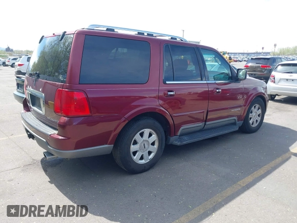 2004 Lincoln Navigator Luxury with VIN 5LMFU28R14LJ15068, listed as a IAAI auction lot 42078597 with 150,294 mi miles and . Bid and sale history available at DreamBid. Image 4.