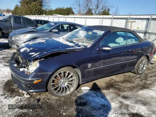 2004 Mercedes-Benz CLK 500 with VIN WDBTK75G74T023820, listed as a Copart auction lot 88445205 with 119,217 mi miles and Salvage Title. Bid and sale history available at carsss.com. Image 1.