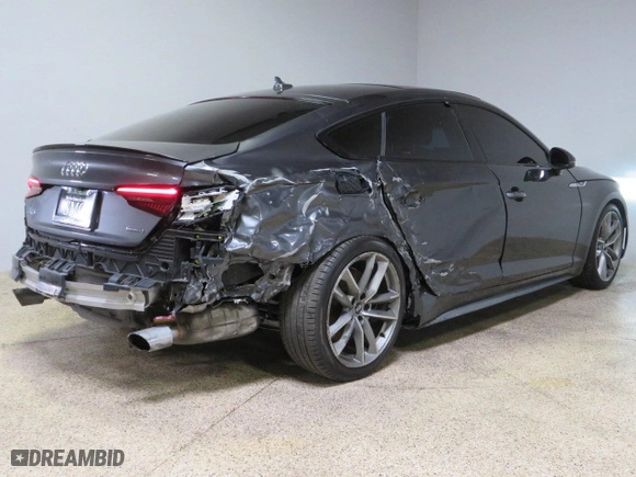 2019 Audi A5 Sportback Premium Plus with VIN WAUENCF58KA006182, listed as a Copart auction lot 81168514 with 59,823 mi miles and Salvage Title. Bid and sale history available at carsss.com. Image 3.