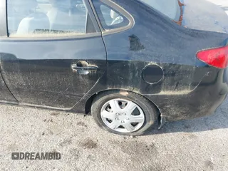 2008 Hyundai Elantra GLS z VIN KMHDU46D28U297649, wystawiony jako IAAI lot #42529442 z przebiegiem 156 498 mil mil oraz . Historia ofert i sprzedaży dostępna na DreamBid. Obrazek 6.