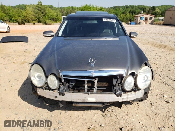 2008 Mercedes-Benz E 350 Luxury z VIN WDBUF56X08B239323, wystawiony jako Copart lot #53938545 z przebiegiem 173 437 mil mil oraz Szkoda całkowita • Salvage title. Historia ofert i sprzedaży dostępna na DreamBid. Obrazek 5.