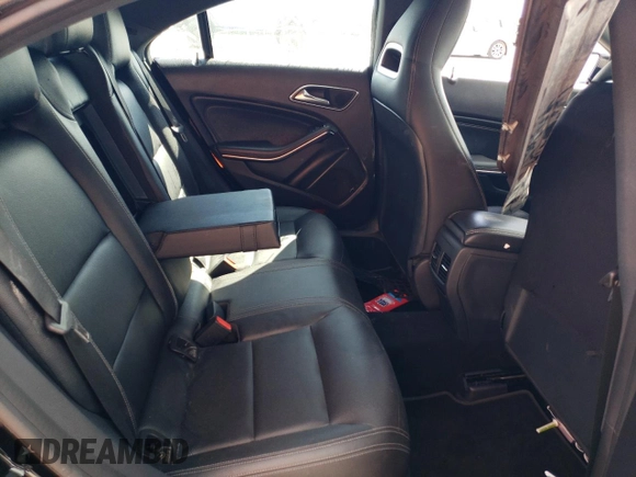 2019 Mercedes-Benz CLA 250 with VIN WDDSJ4EB6KN751008, listed as a Copart auction lot 71288183 with 37,695 mi miles and . Bid and sale history available at DreamBid. Image 10.