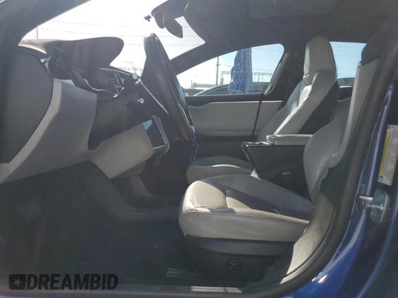 2015 Tesla Model S 85D with VIN 5YJSA1E21FF114010, listed as a Copart auction lot 48597885 with 196,670 mi miles and Salvage Title. Bid and sale history available at carsss.com. Image 7.