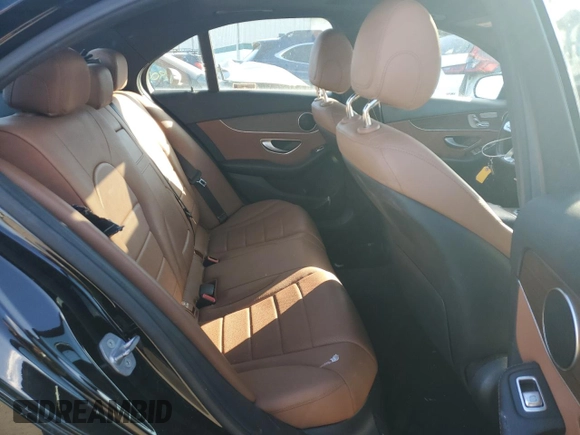 2019 Mercedes-Benz C 300 with VIN 55SWF8EB1KU283402, listed as a Copart auction lot 47947395 with 83,731 mi miles and Non Repairable. Bid and sale history available at DreamBid. Image 10.