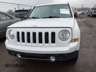2016 Jeep Patriot Latitude with VIN 1C4NJPFAXGD749306, listed as a IAAI auction lot 41474439 with 94,767 mi miles and . Bid and sale history available at DreamBid. Image 13.