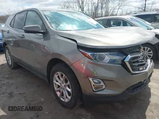 2018 Chevrolet Equinox LT with VIN 3GNAXJEV0JS542579, listed as a IAAI auction lot 41983039 with 95,785 mi miles and . Bid and sale history available at carsss.com. Image 1.