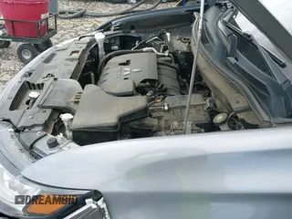 2019 Mitsubishi Outlander SE z VIN JA4AD3A34KJ001176, wystawiony jako IAAI lot #42274238 z przebiegiem 109 316 mil mil oraz . Historia ofert i sprzedaży dostępna na DreamBid. Obrazek 21.