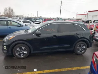 2022 Kia Niro LXS with VIN KNDCB3LC8N5549678, listed as a IAAI auction lot 41528469 with 46,989 mi miles. Bid and sale history available at carsss.com. Image 14.