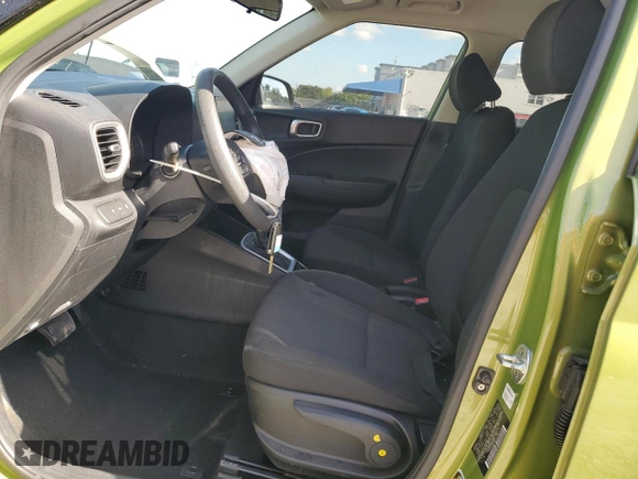 2021 Hyundai Venue SE with VIN KMHRB8A34MU106115, listed as a Copart auction lot 50939995 with 21,986 mi miles and Non Repairable. Bid and sale history available at DreamBid. Image 7.