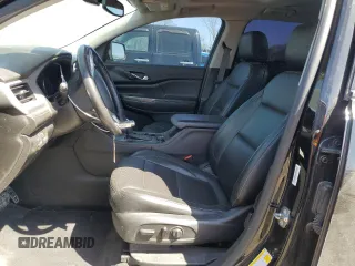 2019 GMC Acadia SLT z VIN 1GKKNMLS6KZ208417, wystawiony jako Copart lot #52945905 z przebiegiem 135 166 mil mil oraz Szkoda całkowita • Salvage title. Historia ofert i sprzedaży dostępna na DreamBid. Obrazek 7.