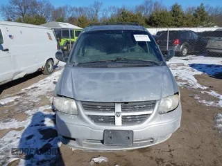 2003 Dodge Caravan Sport with VIN 2D4GP44R23R328592, listed as a IAAI auction lot 41422474 with 0 mi miles. Bid and sale history available at carsss.com. Image 13.